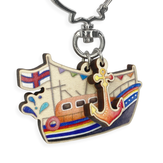 RNLI Lifeboat Keyring - Wooden Seaside Key Chain