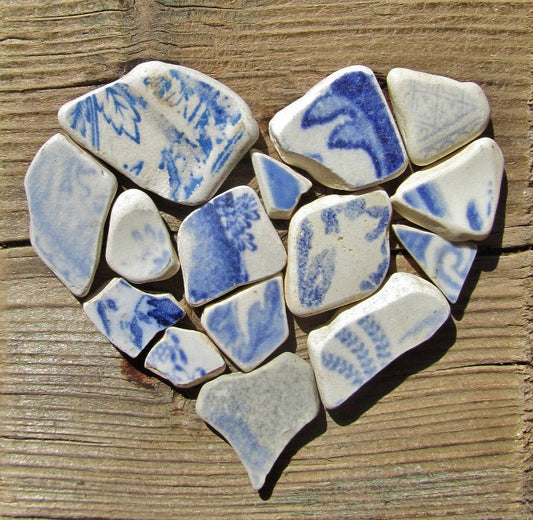 Greetings Card - Blue Pottery Love Heart on Driftwood - East Neuk Beach Crafts