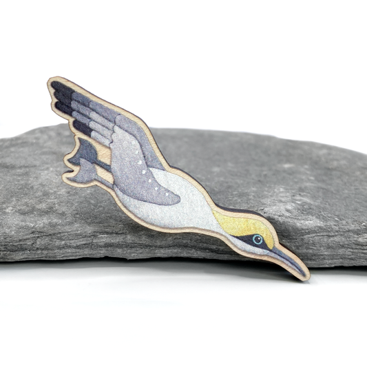 Wooden Diving Gannet Fridge Magnet - Maple Wood
