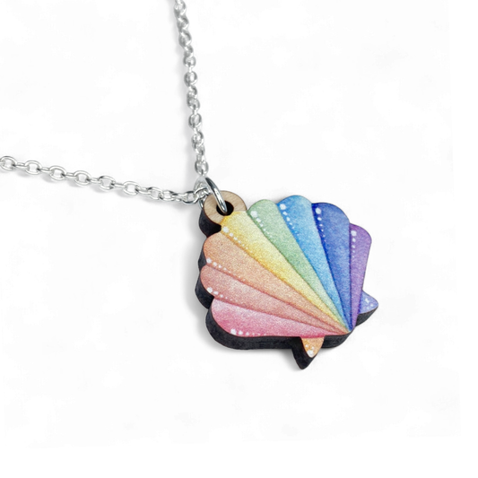 Scallop Shell - Wooden Necklace - Maple Wood Seaside Pendant