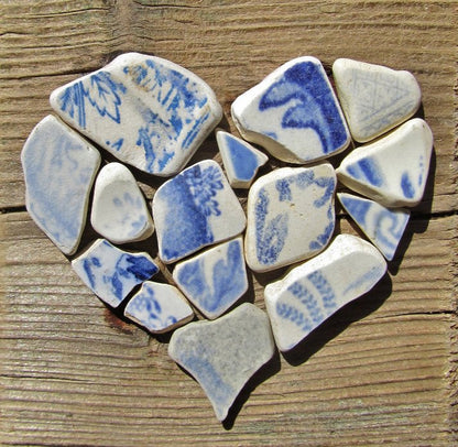 Greetings Card - Blue Pottery Love Heart on Driftwood - East Neuk Beach Crafts