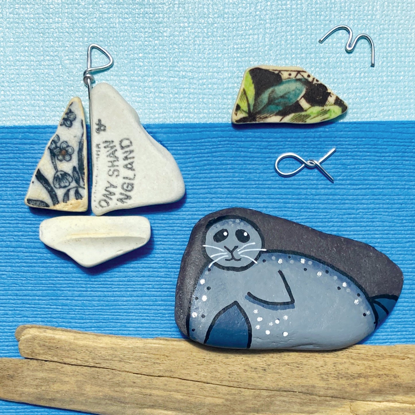 Greetings Card - Seal and Sailing Boat - Seaside Pebble Art - East Neuk Beach Crafts